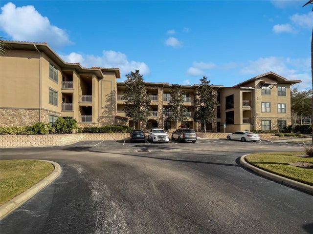 914 Charo Parkway 112, DAVENPORT