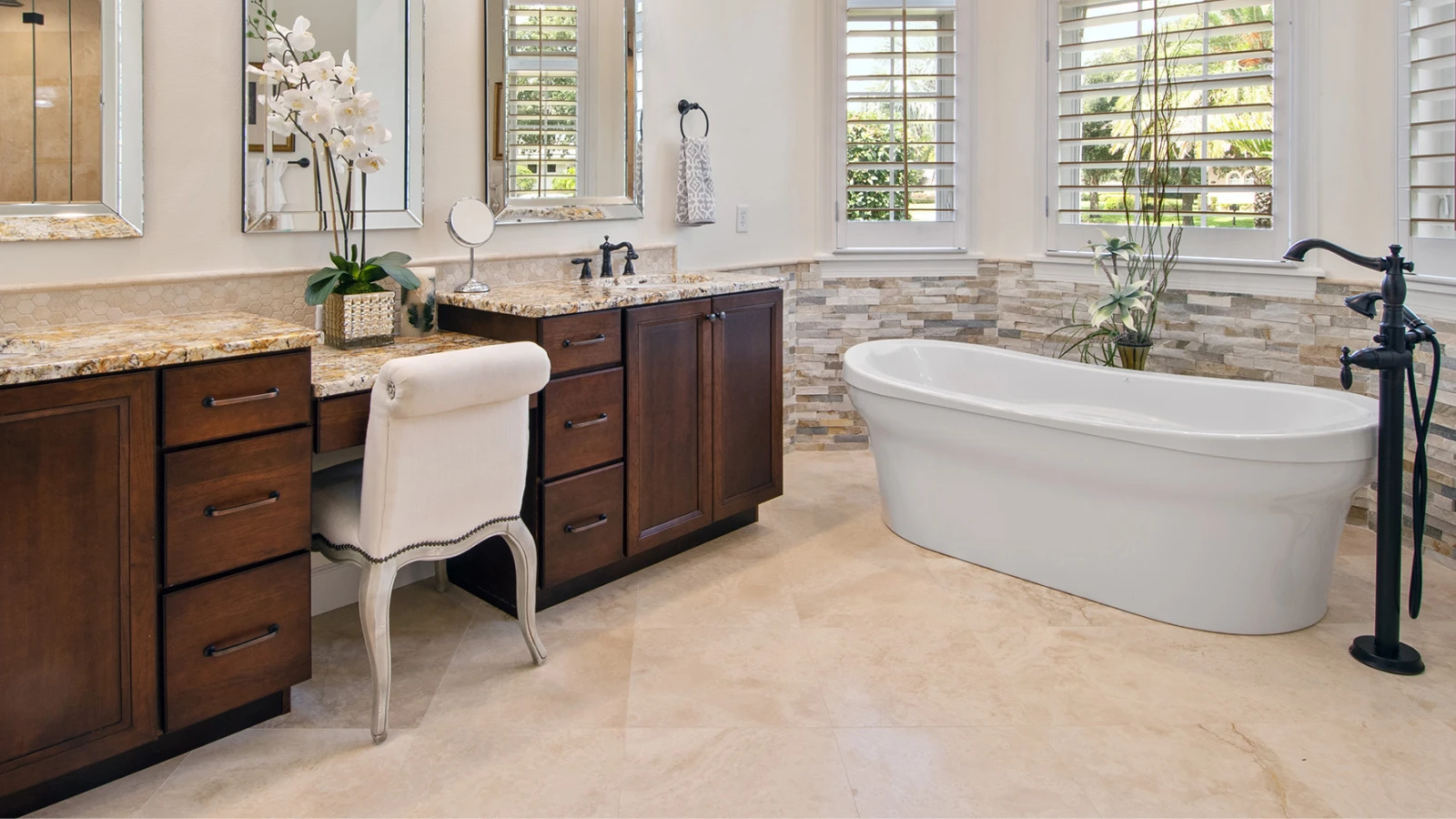 Orlando home primary bathroom